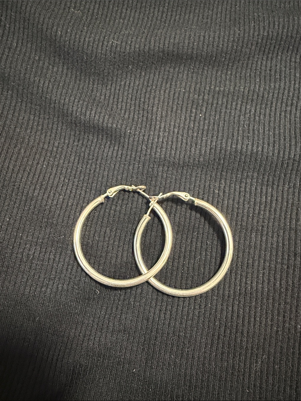 4cm silver hoops Hoop Earrings - Classic Women's Hoops